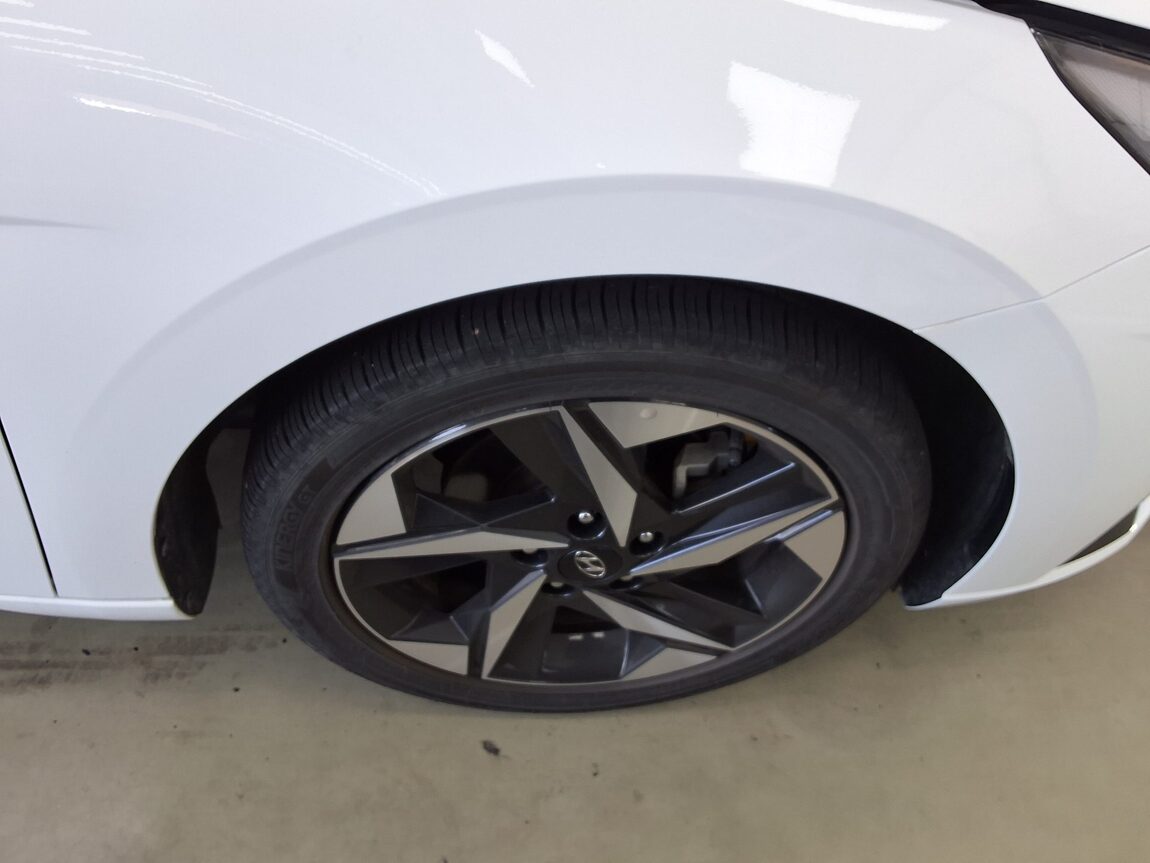 HYUNDAI AVANTE (CN7) 1.6 GASOLINE INSPIRATION 2022 - zdjęcie 24