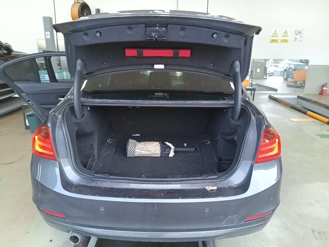 BMW 3 SERIES (6TH GEN) 320d ED EDITION 2015 - zdjęcie 15