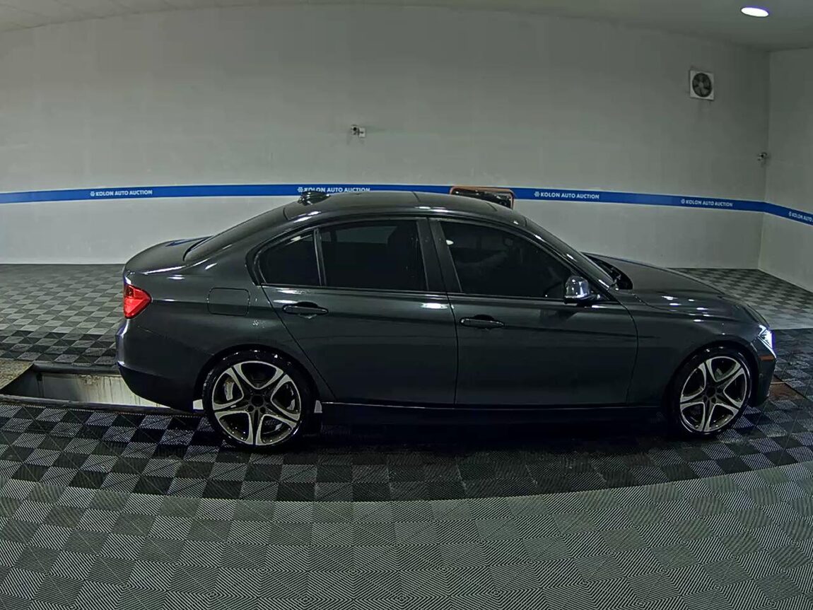 BMW 3 SERIES (6TH GEN) 320d ED EDITION 2015 - zdjęcie 4