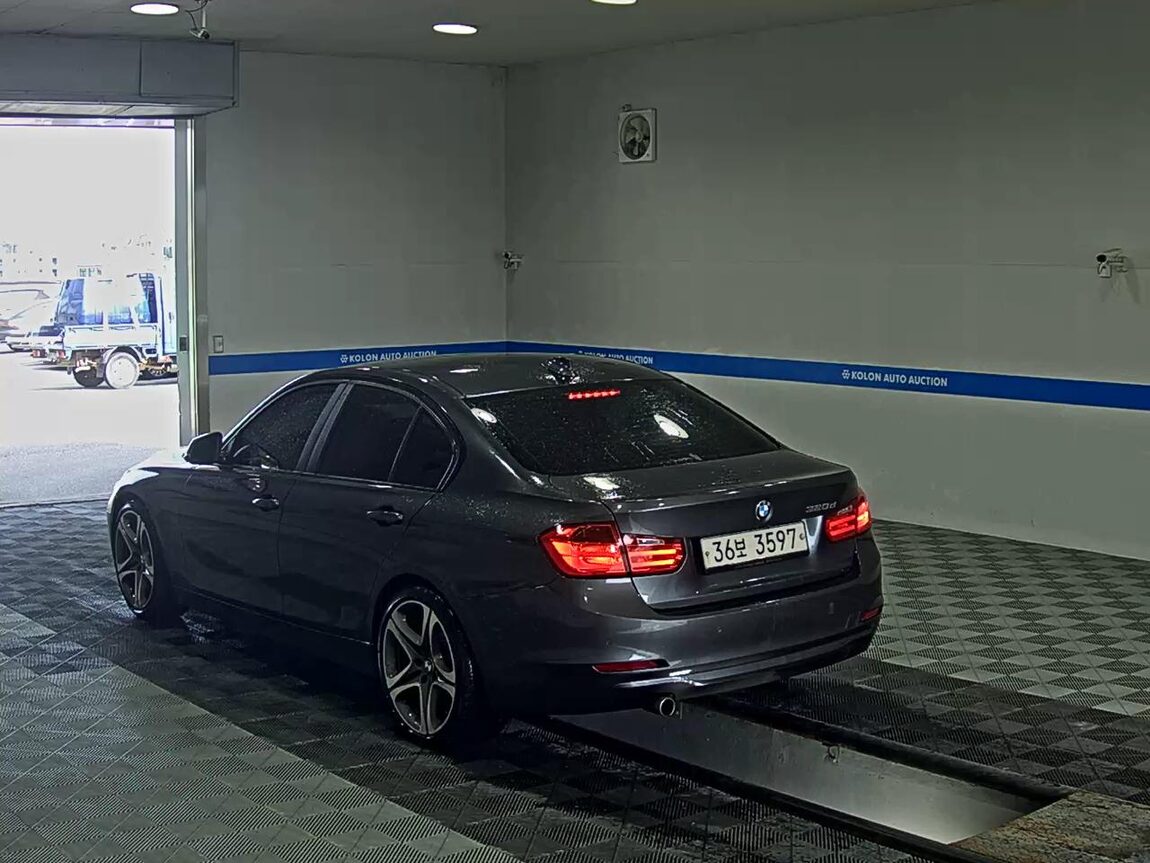 BMW 3 SERIES (6TH GEN) 320d ED EDITION 2015 - zdjęcie 6