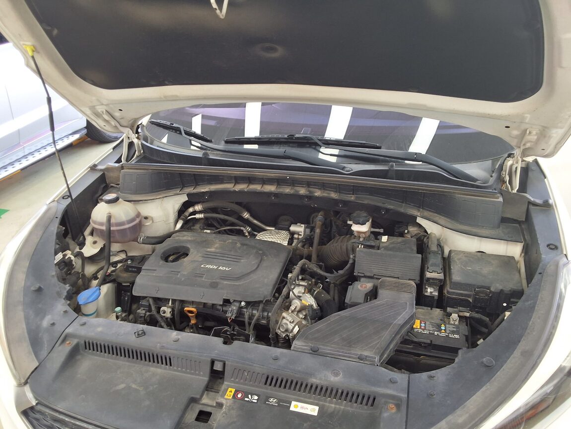 HYUNDAI ALL NEW TUCSON DIESEL 1.7 2WD MODERN 2018 - zdjęcie 17