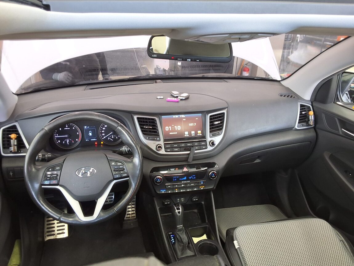 HYUNDAI ALL NEW TUCSON DIESEL 1.7 2WD MODERN 2018 - zdjęcie 11