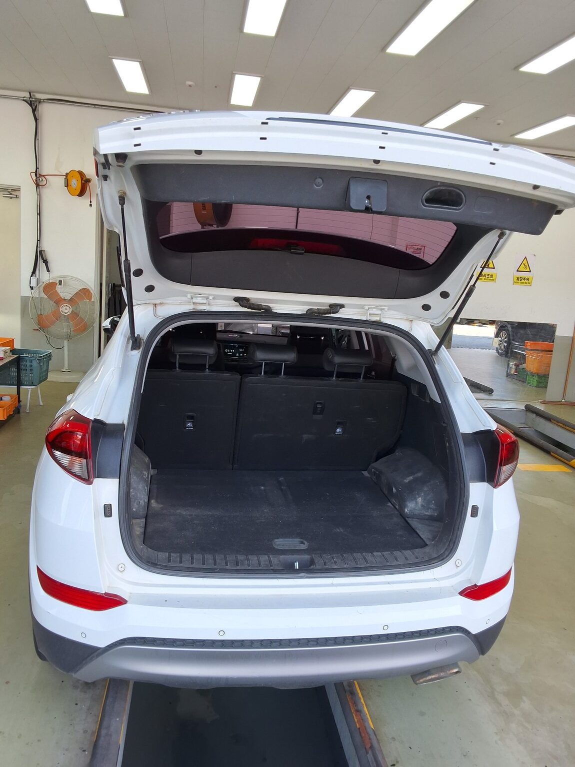 HYUNDAI ALL NEW TUCSON DIESEL 1.7 2WD MODERN 2018 - zdjęcie 15