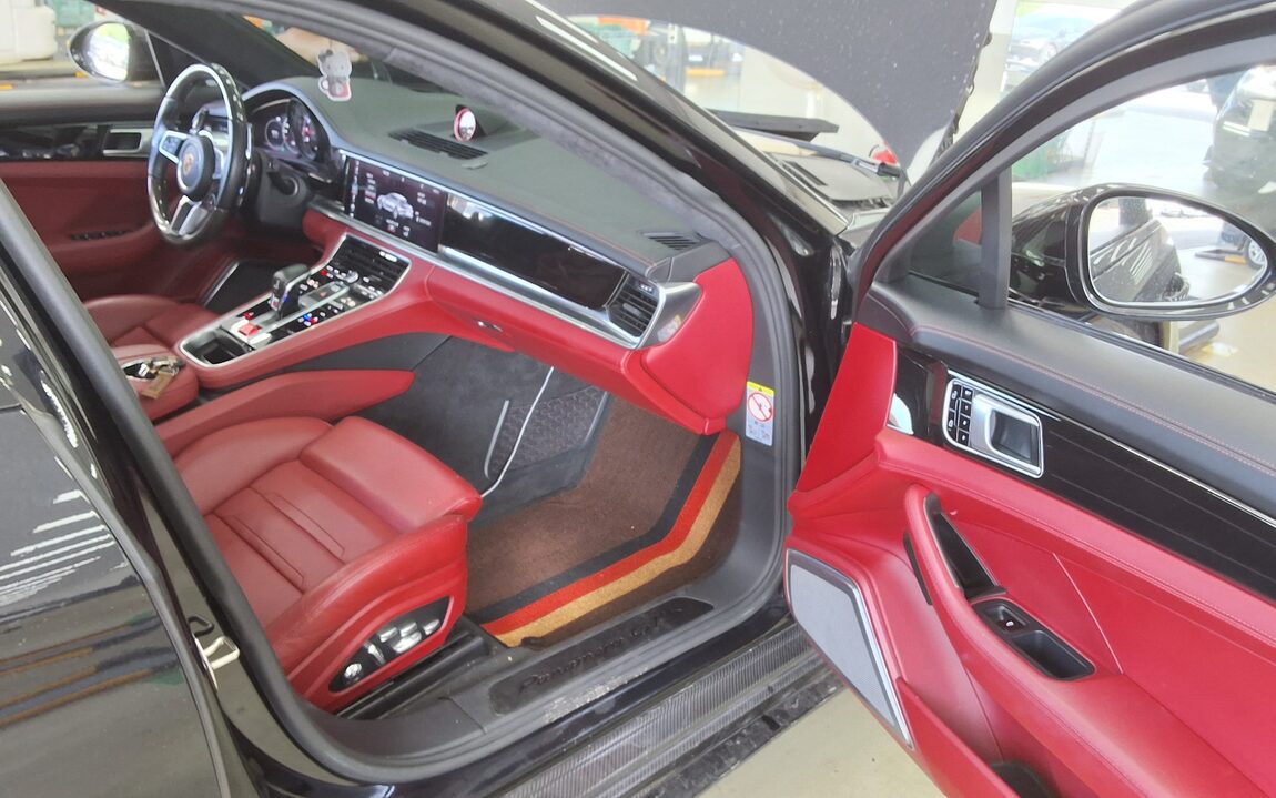 PORSCHE PANAMERA (2ND GEN) 4.0 GTS 2020 - zdjęcie 14