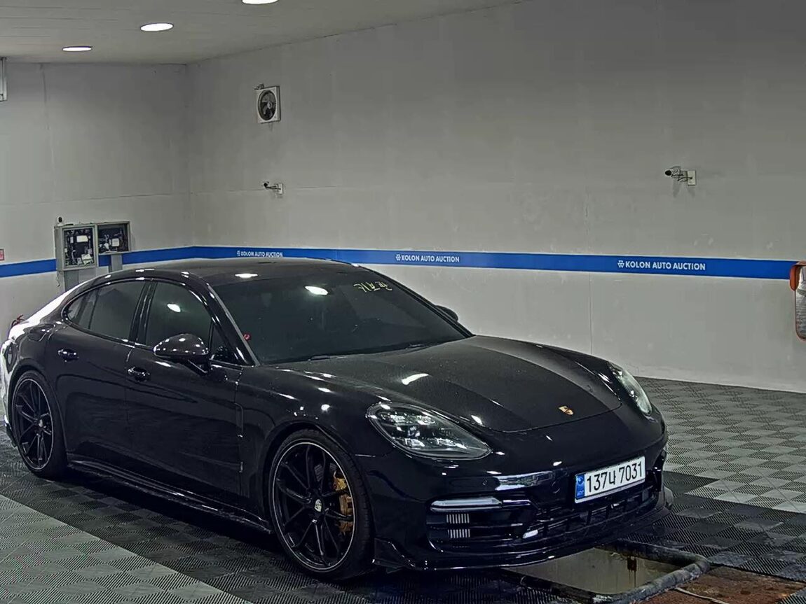 PORSCHE PANAMERA (2ND GEN) 4.0 GTS 2020 - zdjęcie 3