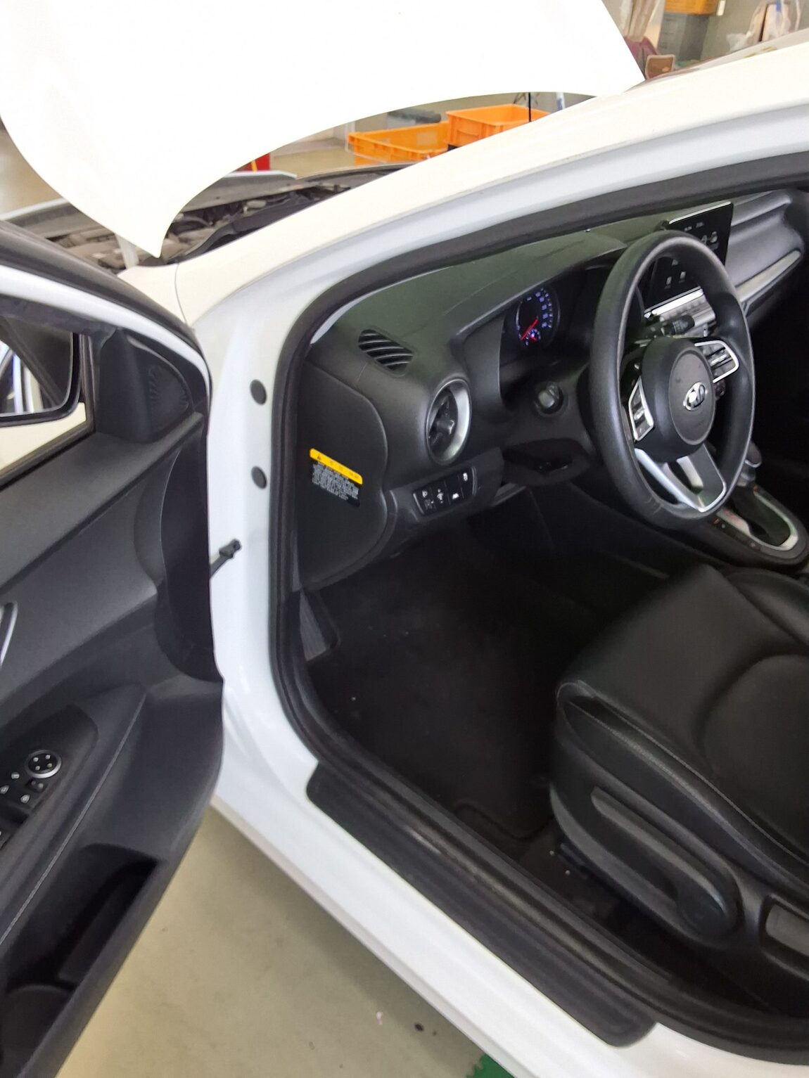 KIA ALL NEW K3 1.6 GASOLINE TRENDY 2020 - zdjęcie 10