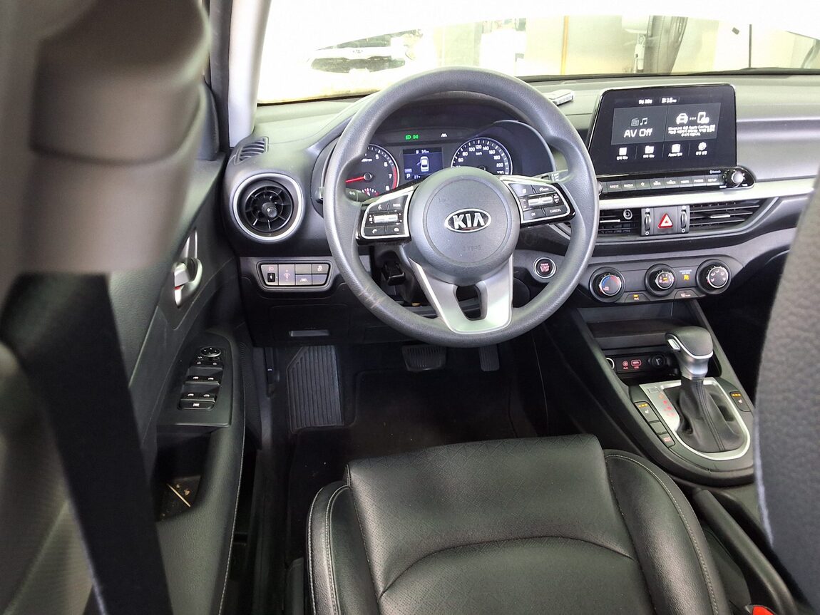 KIA ALL NEW K3 1.6 GASOLINE TRENDY 2020 - zdjęcie 18