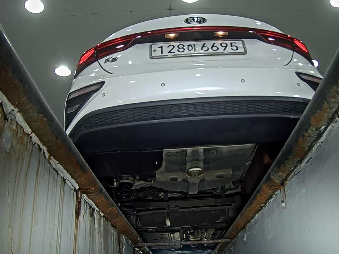 KIA ALL NEW K3 1.6 GASOLINE TRENDY 2020 - zdjęcie 8