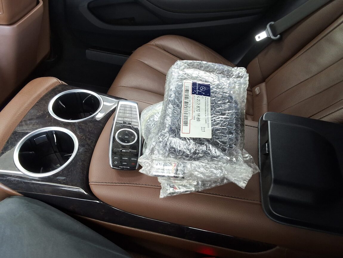 MERCEDES-BENZ S-CLASS (6TH GEN) S350L d 4MATIC 2017 - zdjęcie 29