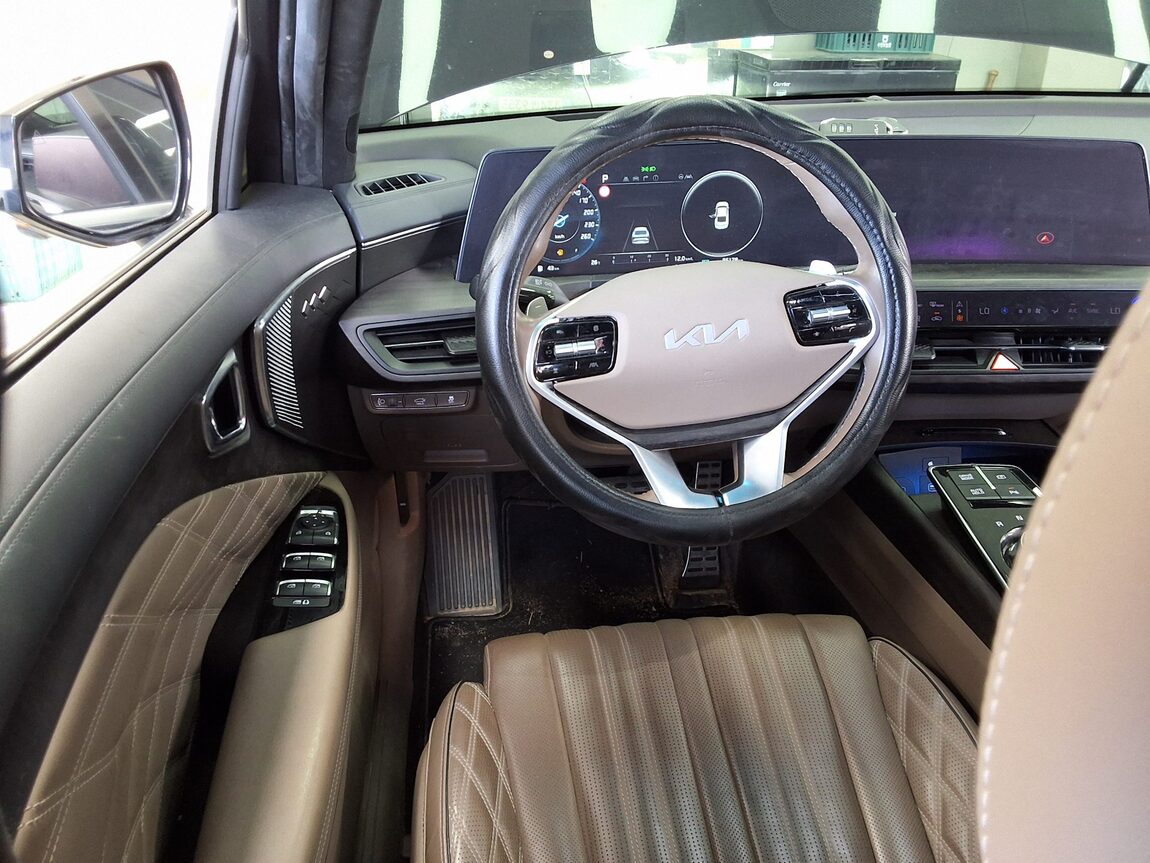 KIA K8 3.5 GDI 4WD PLATINUM 2023 - zdjęcie 19