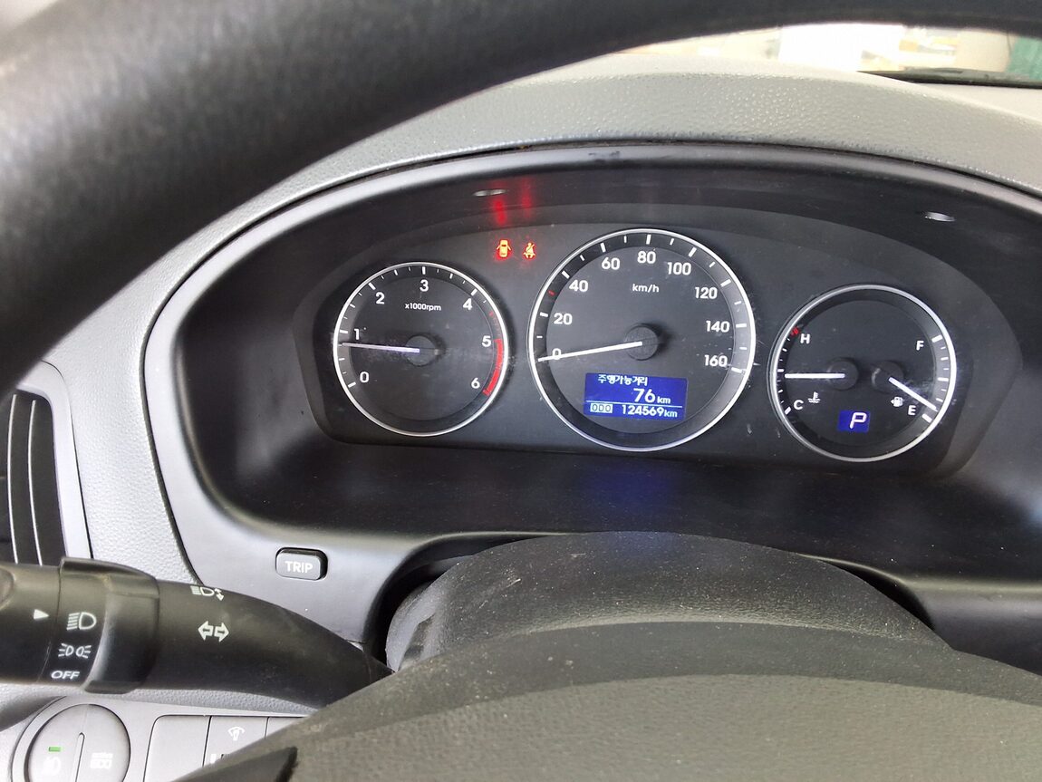 HYUNDAI GRAND STAREX 12-SEATER DIESEL SMART 2017 - zdjęcie 9