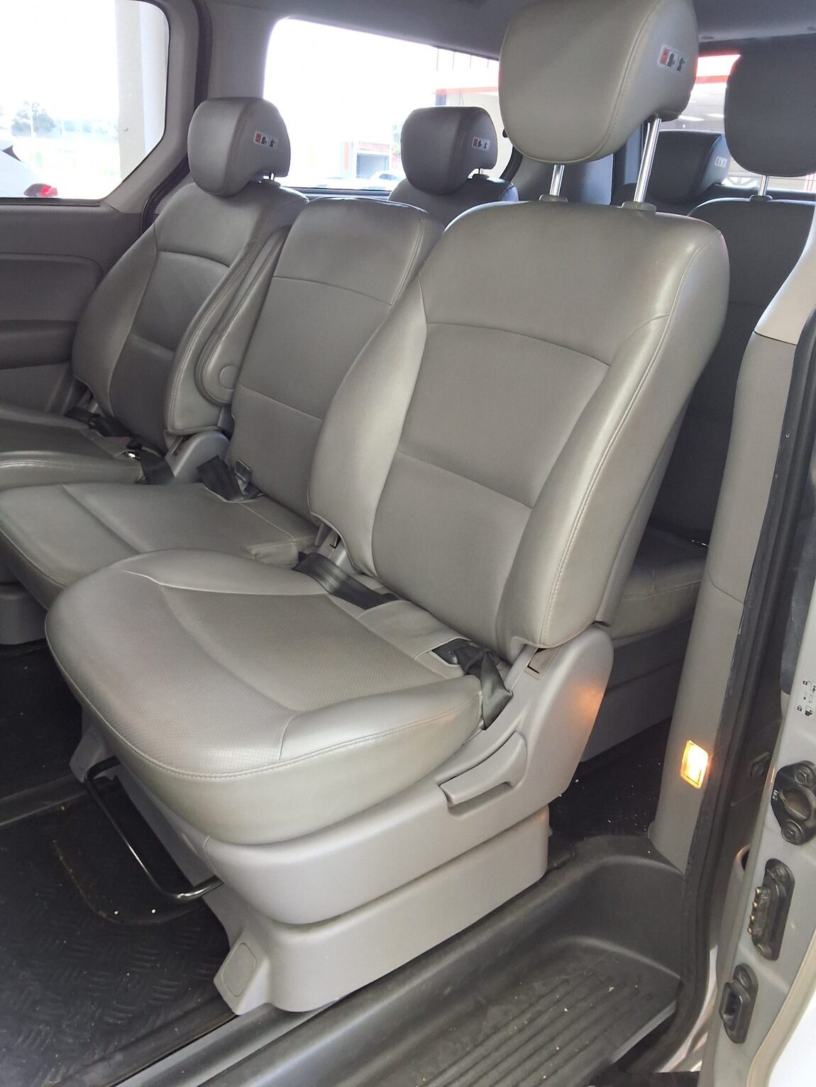 HYUNDAI GRAND STAREX 12-SEATER DIESEL SMART 2017 - zdjęcie 12
