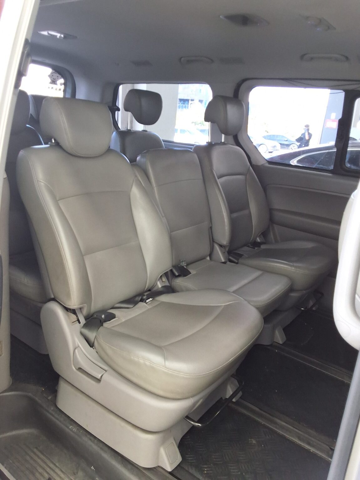 HYUNDAI GRAND STAREX 12-SEATER DIESEL SMART 2017 - zdjęcie 13