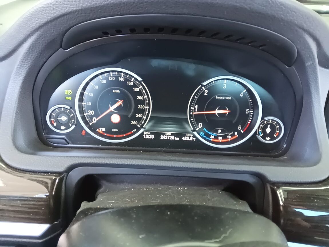BMW GRAN TURISMO (GT) 5 SERIES GT 20d ED EDITION LUXURY 2016 - zdjęcie 9