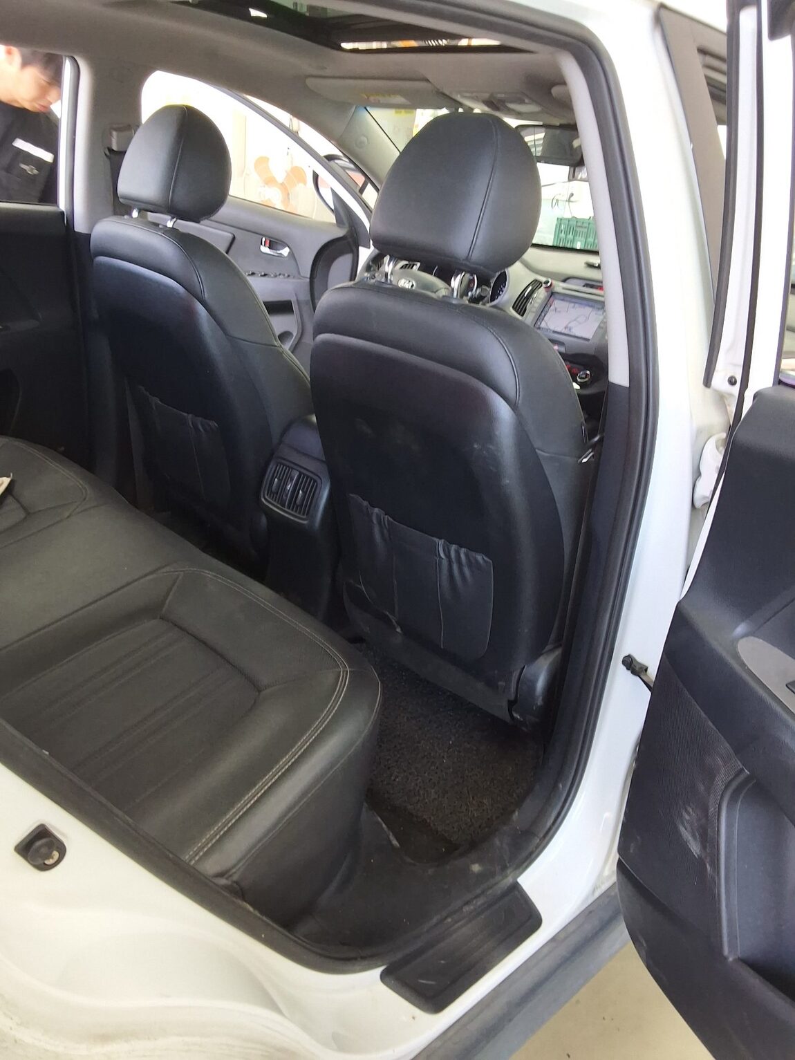 KIA THE NEW SPORTAGE R DIESEL R2.0 2WD PRESTIGE 2015 - zdjęcie 13