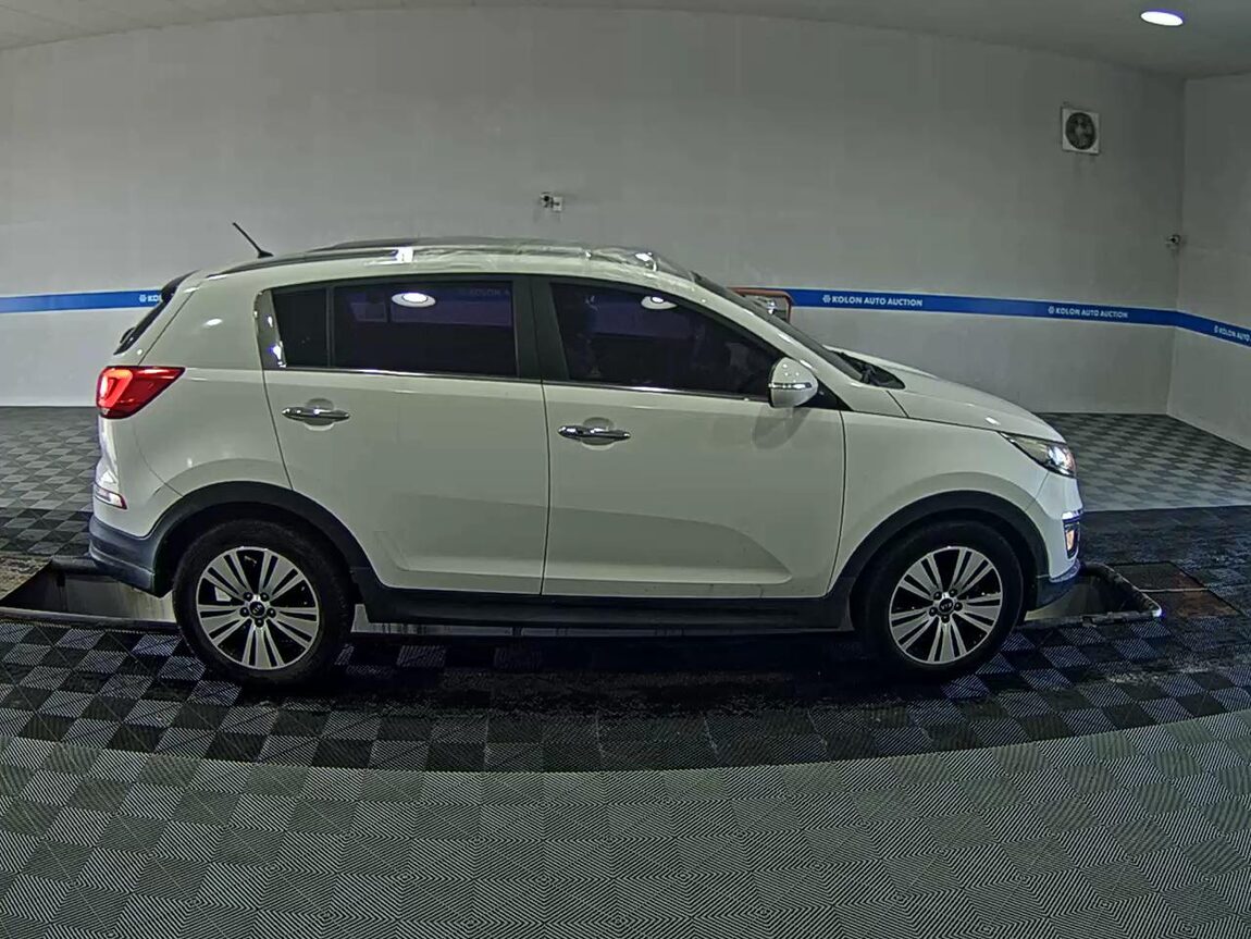 KIA THE NEW SPORTAGE R DIESEL R2.0 2WD PRESTIGE 2015 - zdjęcie 4