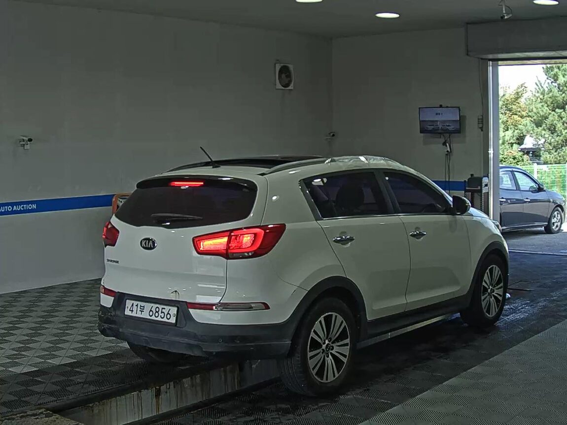 KIA THE NEW SPORTAGE R DIESEL R2.0 2WD PRESTIGE 2015 - zdjęcie 5