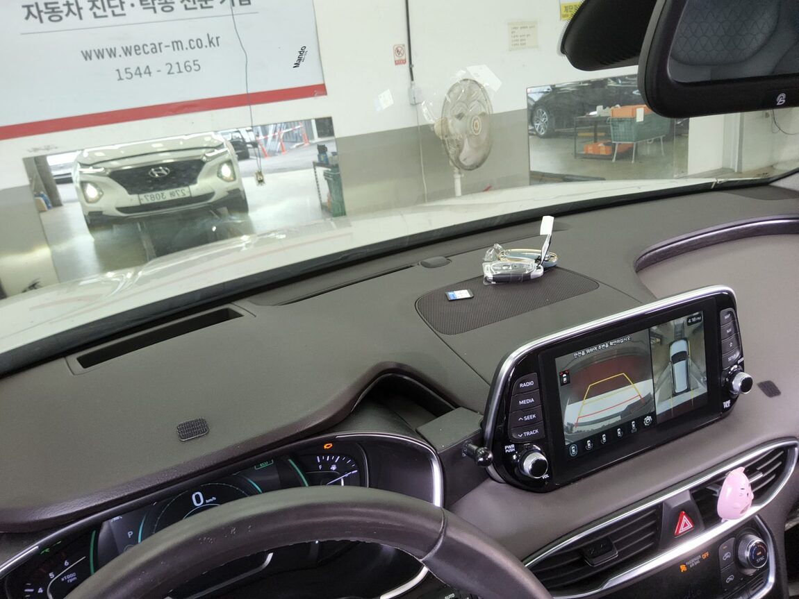 HYUNDAI SANTA FE (TM) R2.0 2WD EXCLUSIVE SPECIAL 2019 - zdjęcie 18