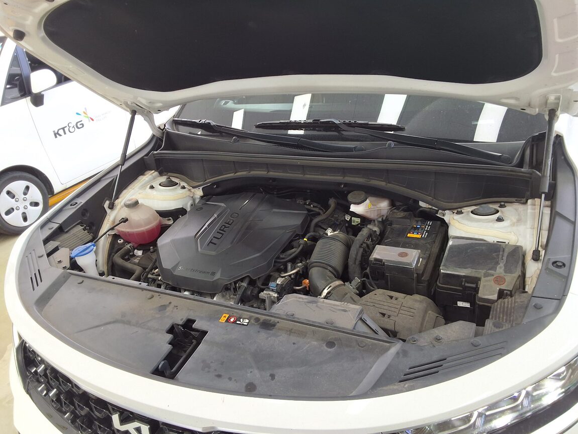 KIA NEW SORENTO (MQ4) 2.2 DIESEL 2WD NOBLESSE 2023 - zdjęcie 17