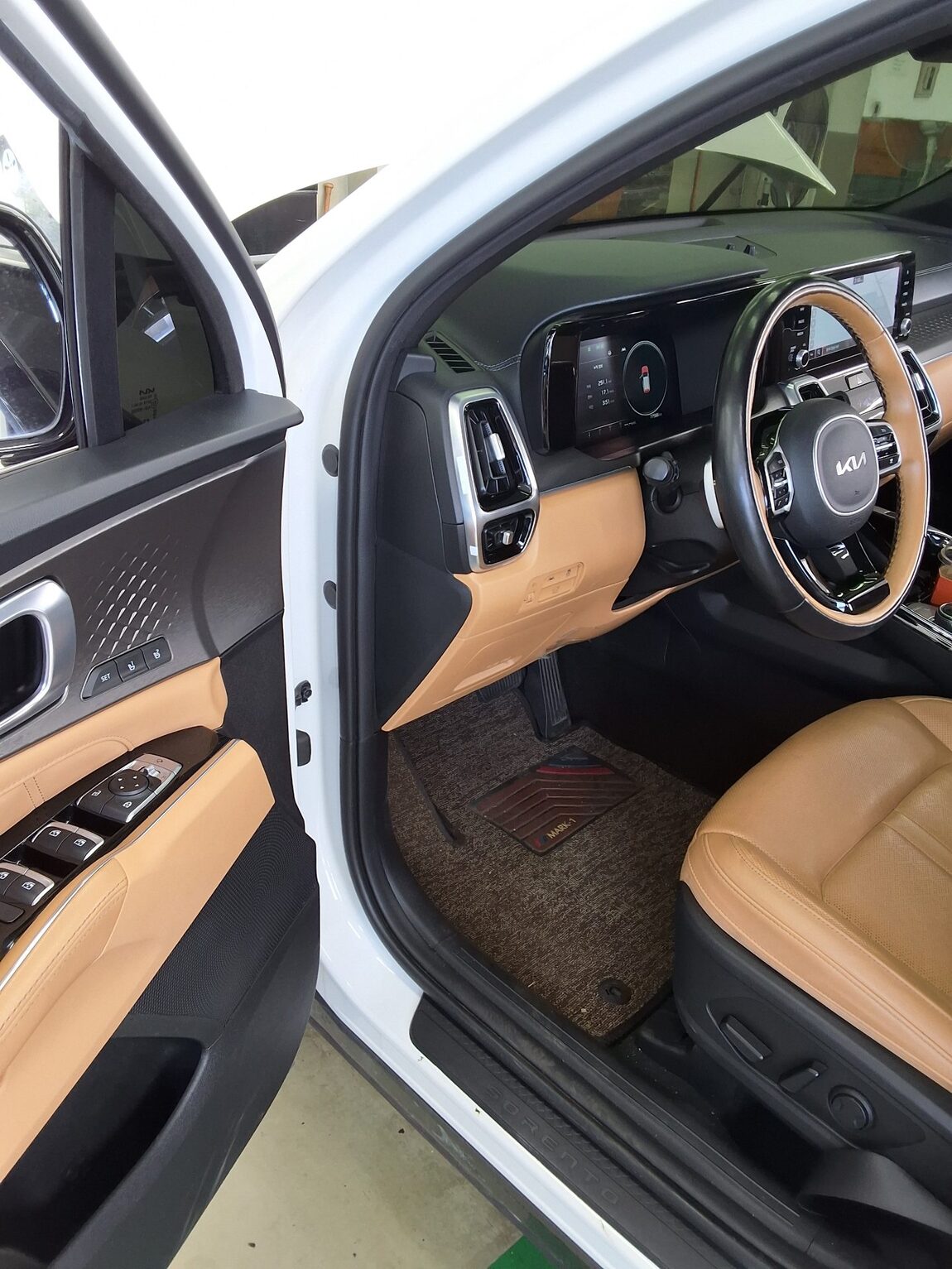 KIA NEW SORENTO (MQ4) 2.2 DIESEL 2WD NOBLESSE 2023 - zdjęcie 10