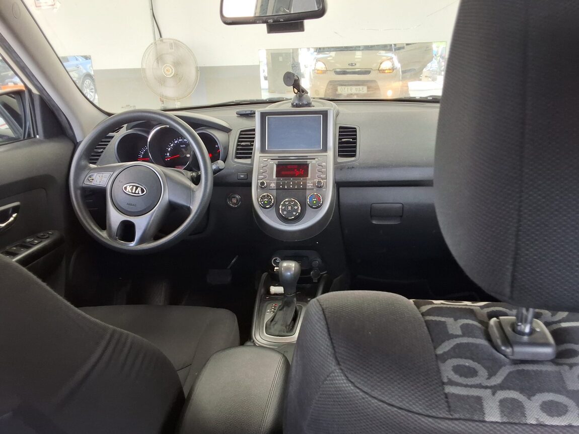 KIA SOUL 1.6 CVVT U SMART 2011 - zdjęcie 11