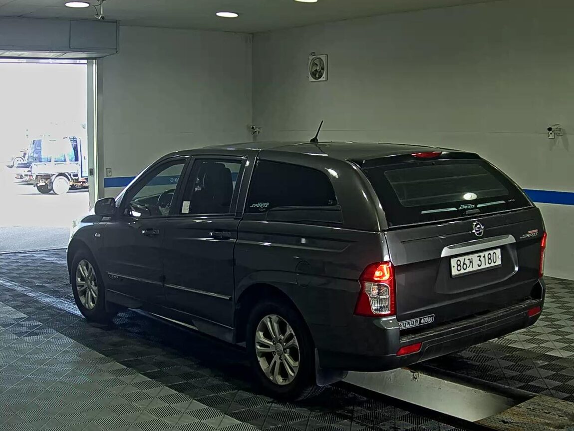 KG MOBILITY (SSANGYONG) KORANDO SPORTS CX7 4WD CLUB 2015 - zdjęcie 6