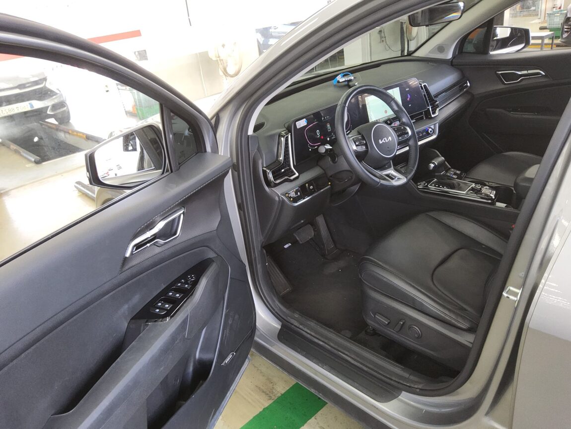 KIA THE ALL NEW SPORTAGE 1.6 GASOLINE 2WD PRESTIGE 2022 - zdjęcie 10