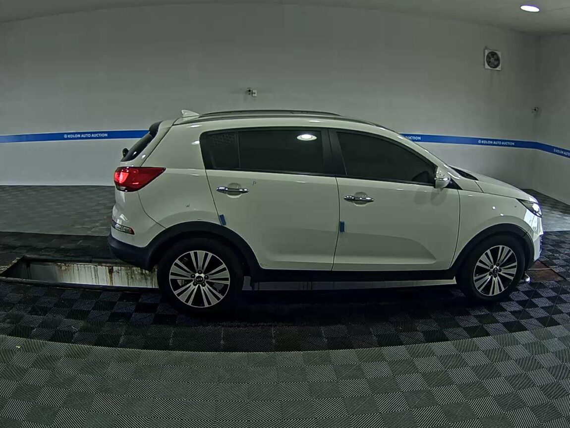 KIA THE NEW SPORTAGE R DIESEL R2.0 2WD PRESTIGE 2014 - zdjęcie 4