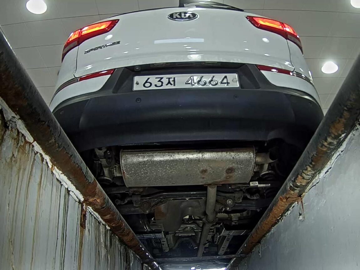 KIA THE NEW SPORTAGE R DIESEL R2.0 2WD PRESTIGE 2014 - zdjęcie 8