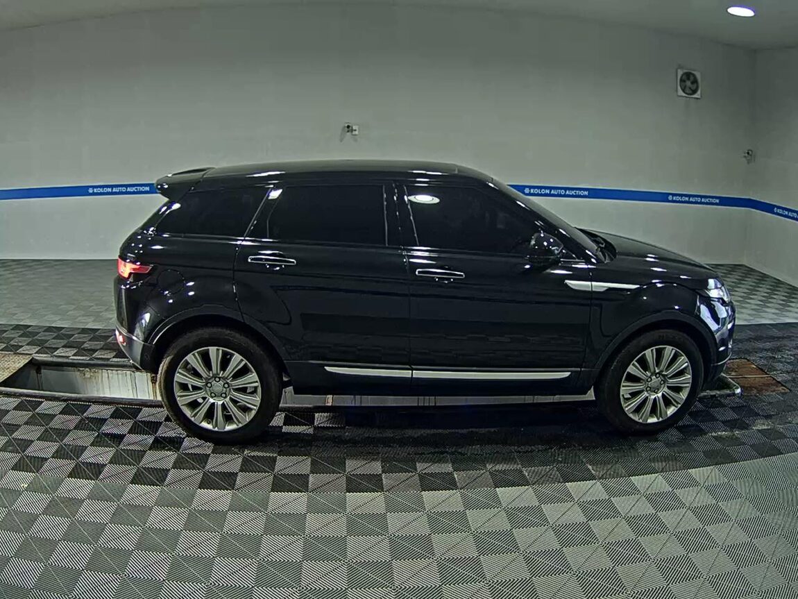 LAND ROVER RANGE ROVER EVOQUE 2.0 TD4 HSE 2018 - zdjęcie 4
