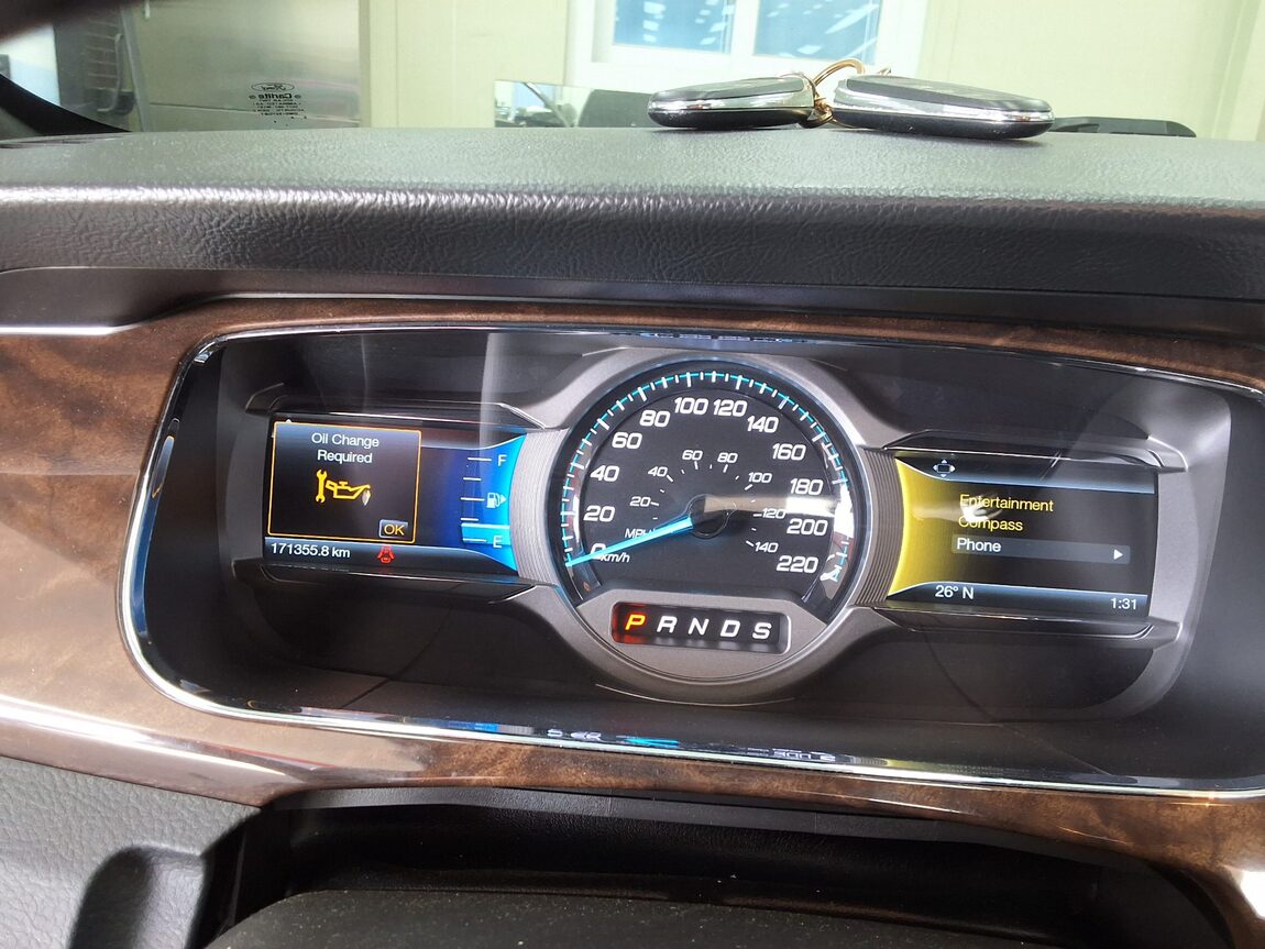 FORD TAURUS (6TH GEN) 2.0 ECOBOOST LIMITED 2015 - zdjęcie 10
