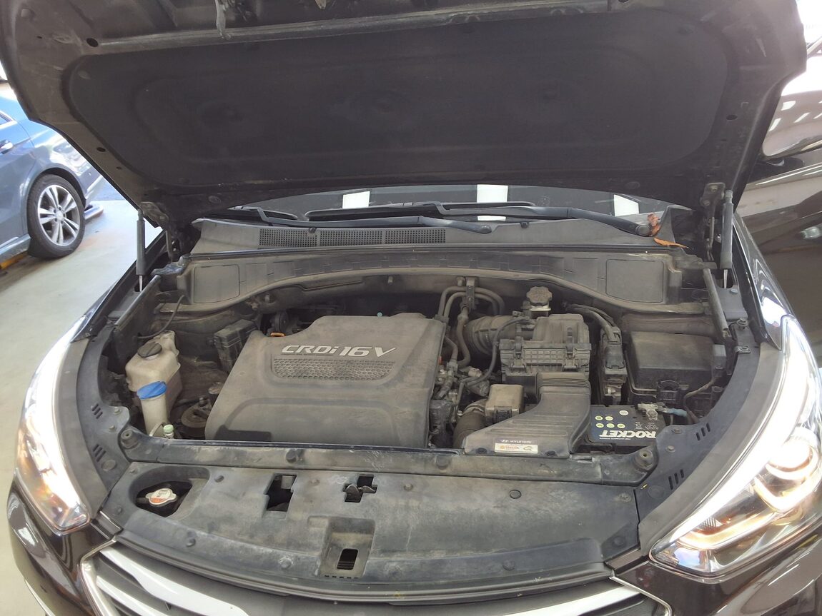 HYUNDAI SANTA FE THE PRIME DIESEL R2.0 2WD PREMIUM 2017 - zdjęcie 19