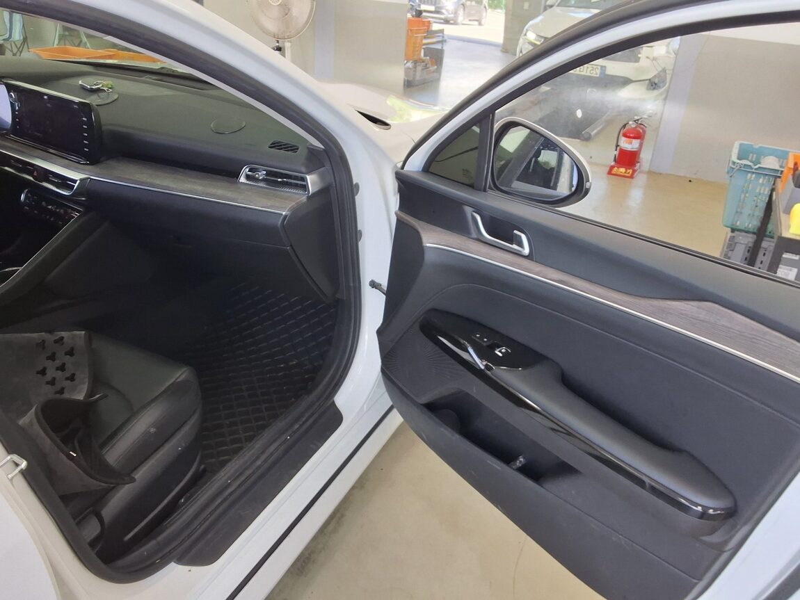 KIA NEW K5 (DL3) 1.6 GASOLINE TURBO NOBLESSE 2021 - zdjęcie 14