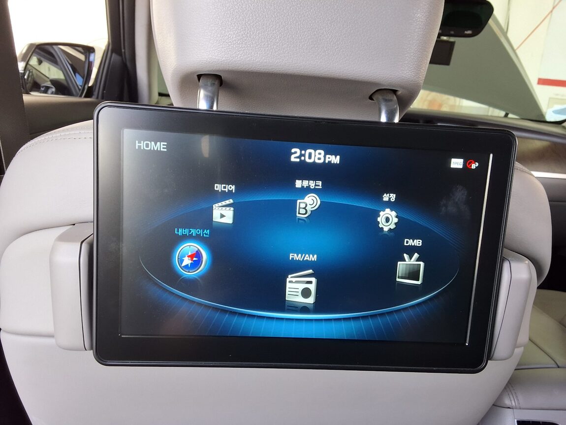 GENESIS G80 3.3 GDi PREMIUM LUXURY 2017 - zdjęcie 25