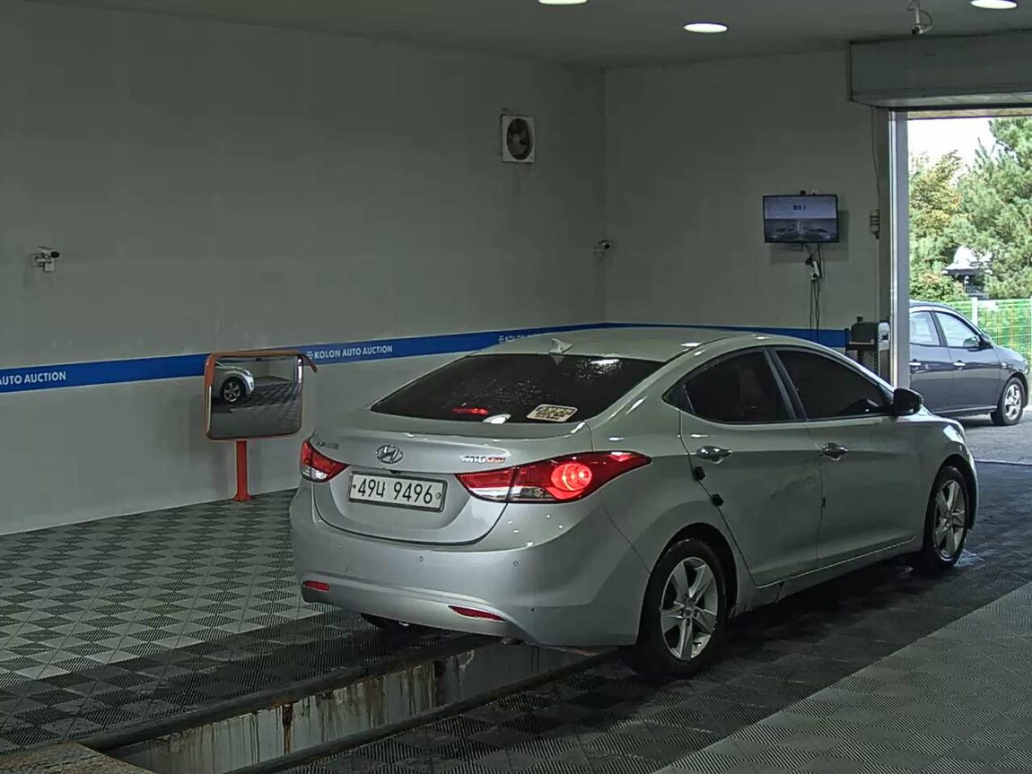 HYUNDAI AVANTE MD M16 GDi LUXURY 2011 - zdjęcie 5
