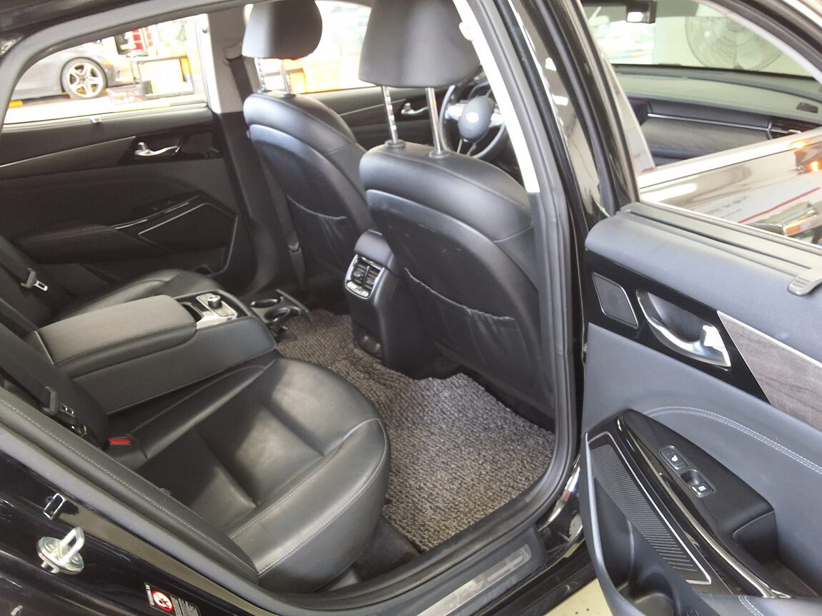 KIA K7 PREMIER 2.5 GDi NOBLESSE 2020 - zdjęcie 13