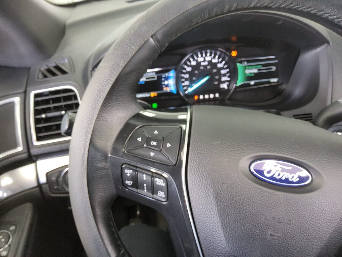 FORD EXPLORER (5TH GEN) 2.3 AWD LIMITED 2017 - zdjęcie 17