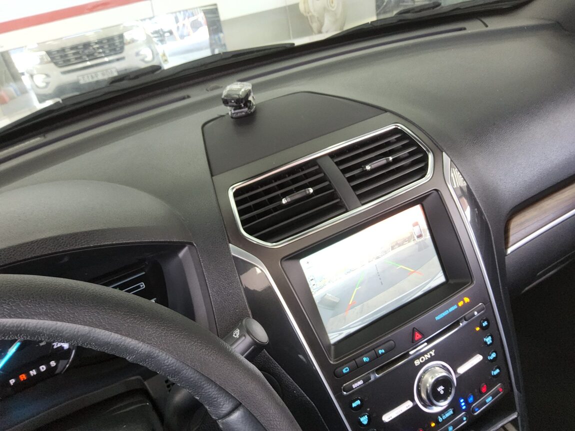 FORD EXPLORER (5TH GEN) 2.3 AWD LIMITED 2017 - zdjęcie 18