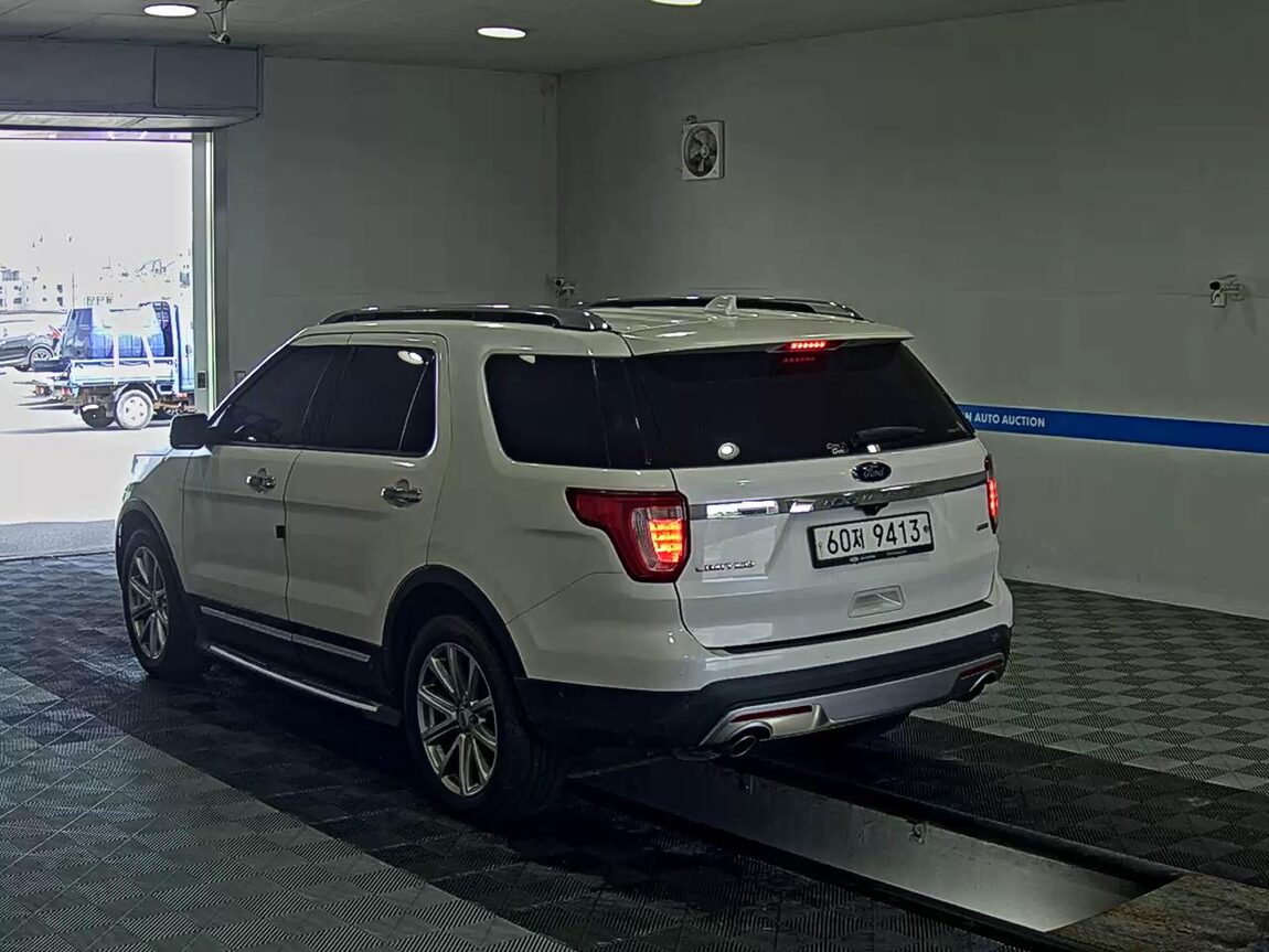FORD EXPLORER (5TH GEN) 2.3 AWD LIMITED 2017 - zdjęcie 6