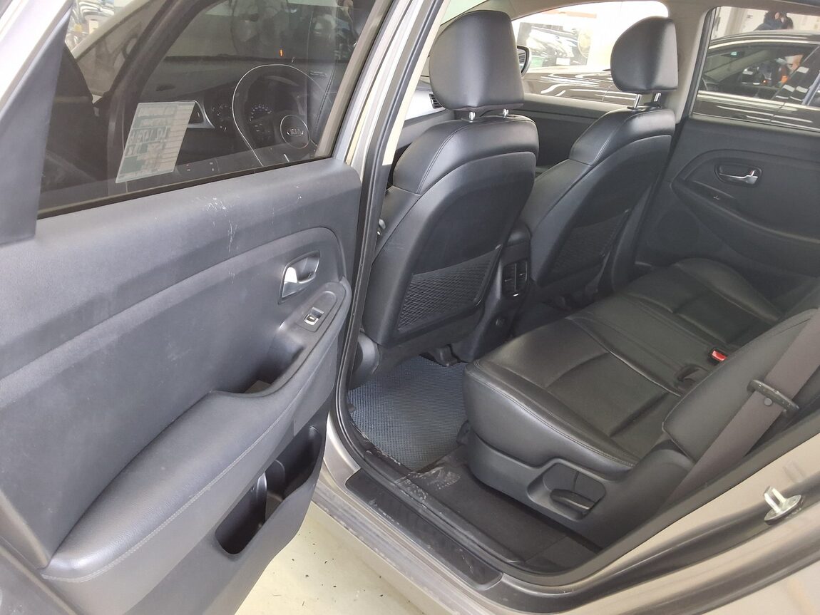 KIA ALL NEW CARENS 2.0 LPI TRENDY 2016 - zdjęcie 12