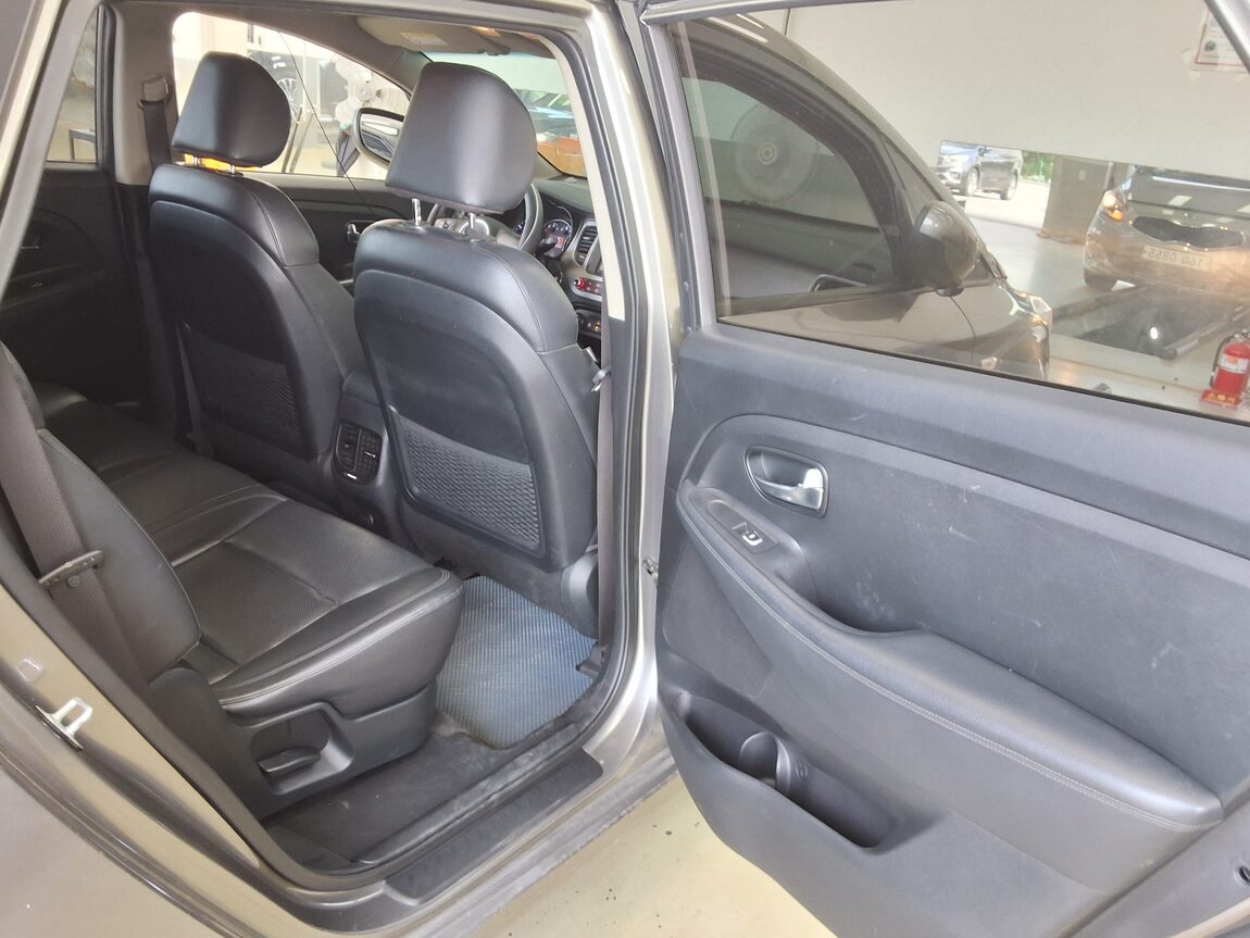 KIA ALL NEW CARENS 2.0 LPI TRENDY 2016 - zdjęcie 13
