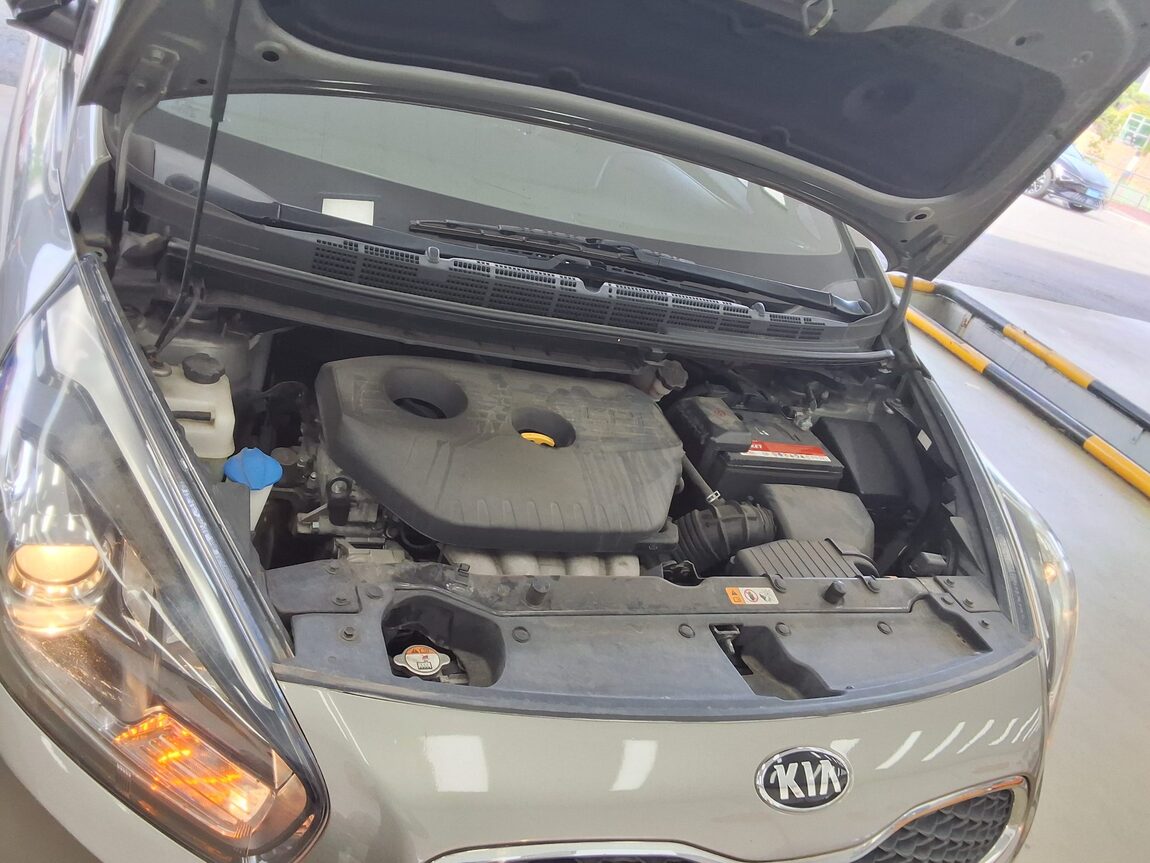 KIA ALL NEW CARENS 2.0 LPI TRENDY 2016 - zdjęcie 19