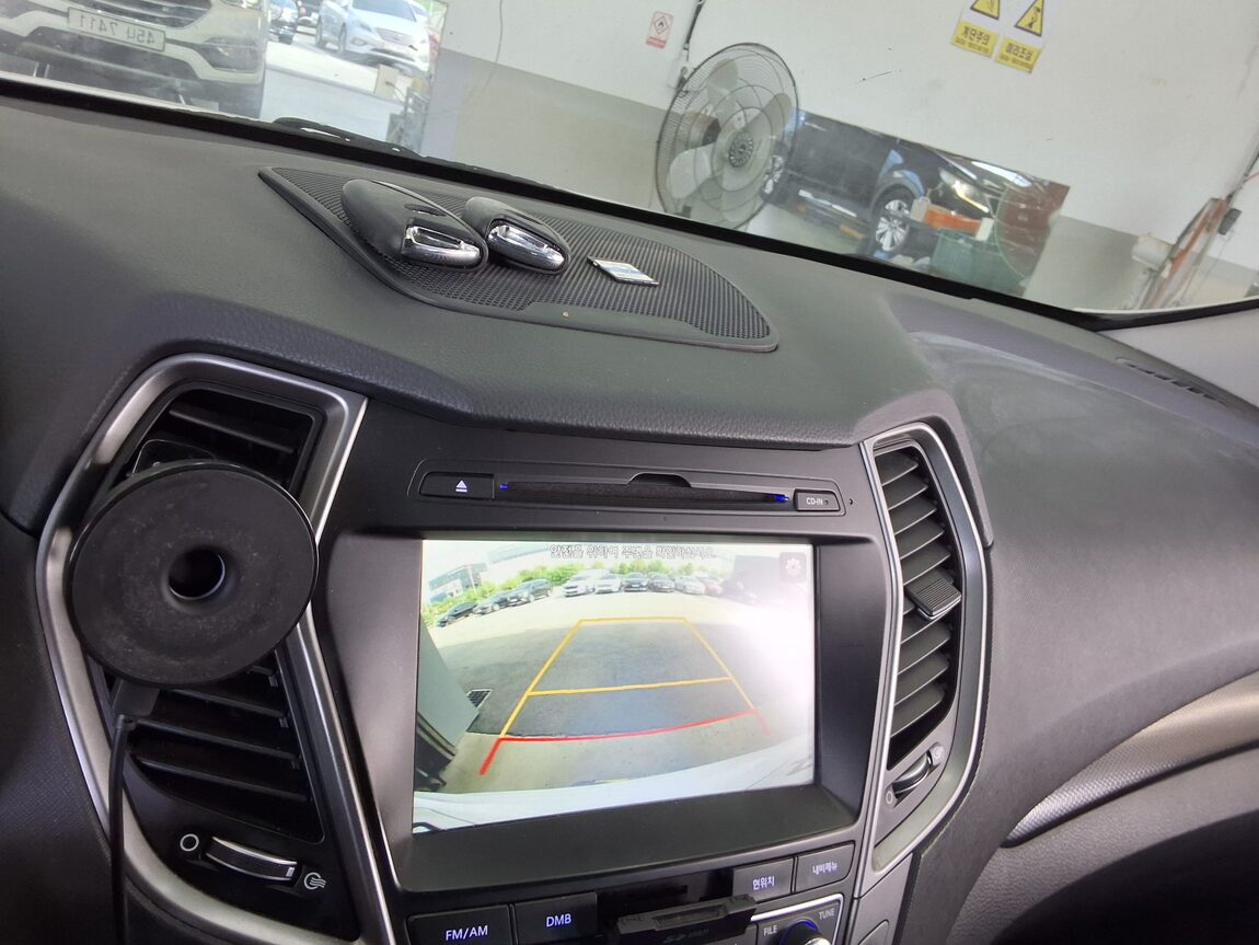 HYUNDAI SANTA FE THE PRIME DIESEL R2.0 2WD EXCLUSIVE 2017 - zdjęcie 18