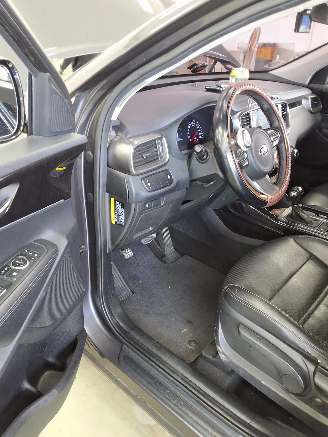 KIA ALL NEW SORENTO R2.0 2WD LUXURY 2016 - zdjęcie 10