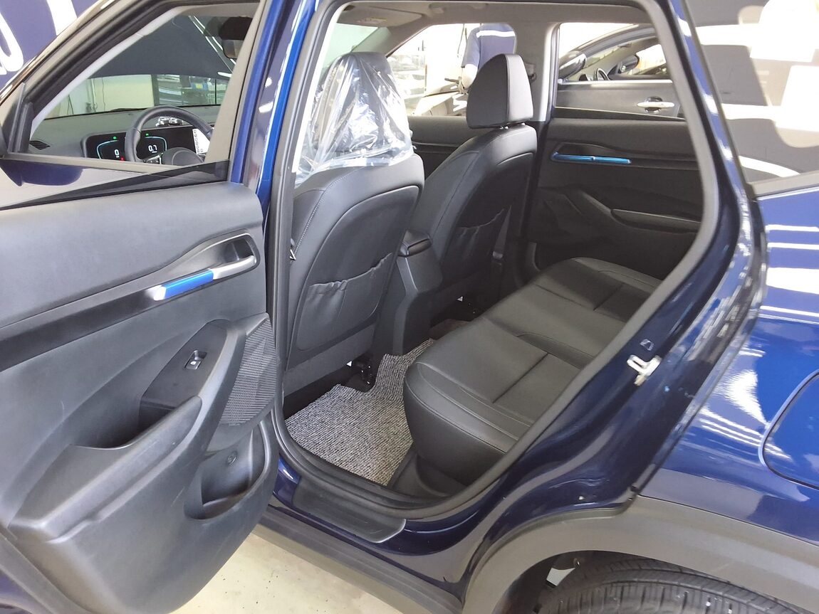 KIA THE NEW SELTOS 1.6 GASOLINE TURBO 4WD TRENDY 2025 - zdjęcie 12