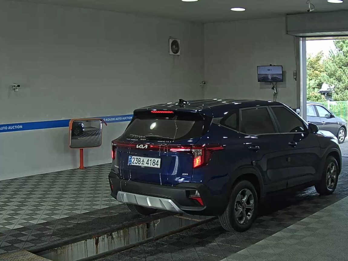 KIA THE NEW SELTOS 1.6 GASOLINE TURBO 4WD TRENDY 2025 - zdjęcie 5