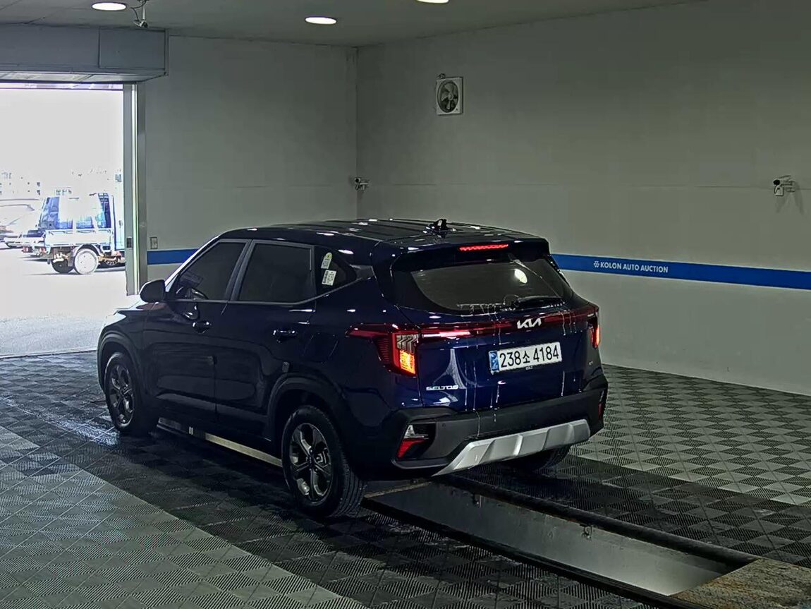 KIA THE NEW SELTOS 1.6 GASOLINE TURBO 4WD TRENDY 2025 - zdjęcie 6