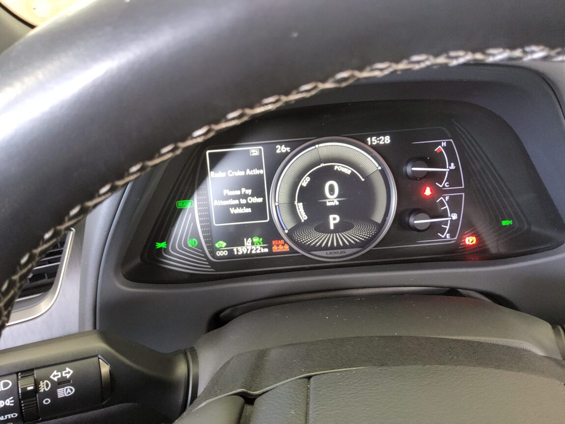 LEXUS UX 250h AWD 2019 - zdjęcie 9
