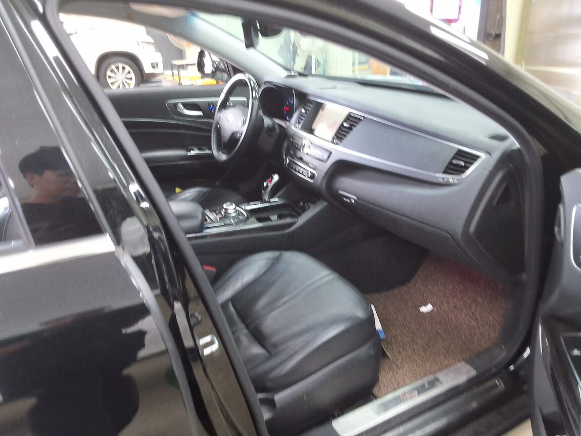 KIA K9 (KH) 3.3 GDI EXECUTIVE 2014 - zdjęcie 15