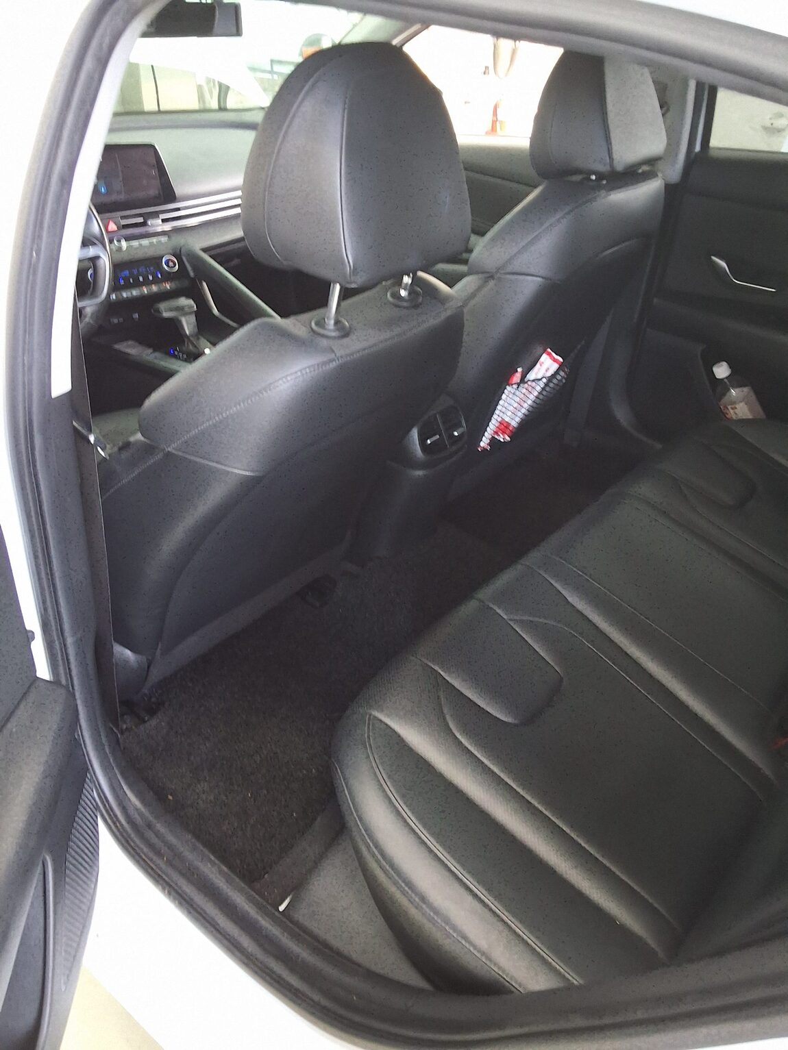 HYUNDAI AVANTE (CN7) 1.6 GASOLINE MODERN 2021 - zdjęcie 12